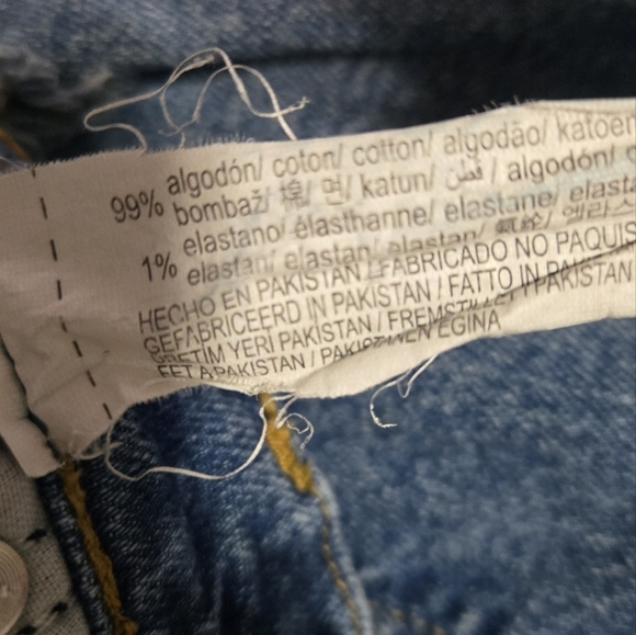 Zara Blue Cropped Distressed Jeans - Picture 3 of 4